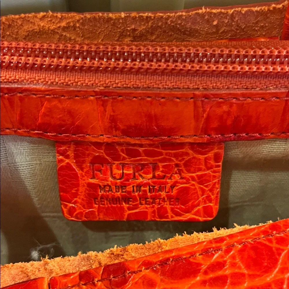 Furla sleek tote